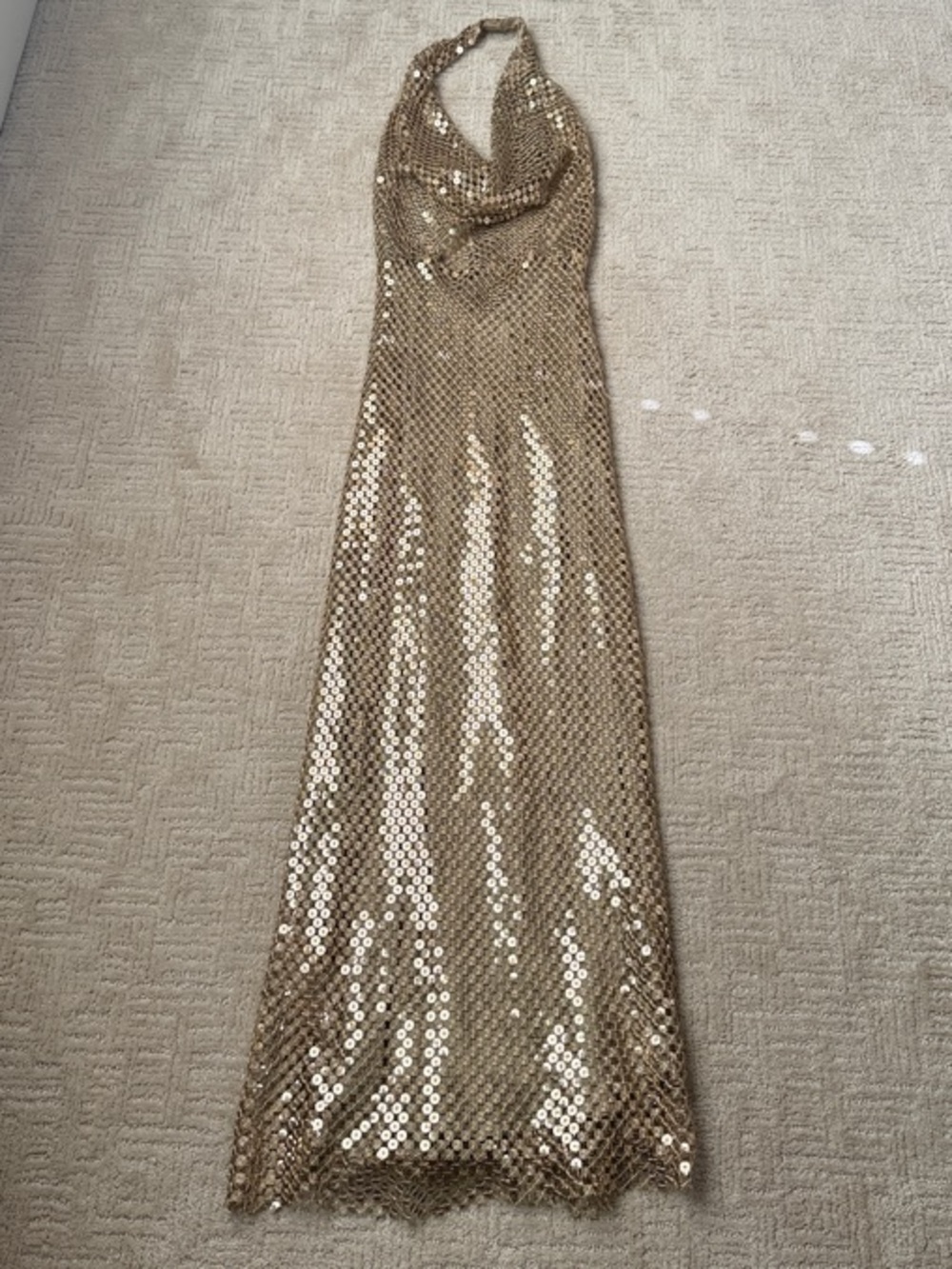 Zara gold Sequin Dress - Picture 2 of 4